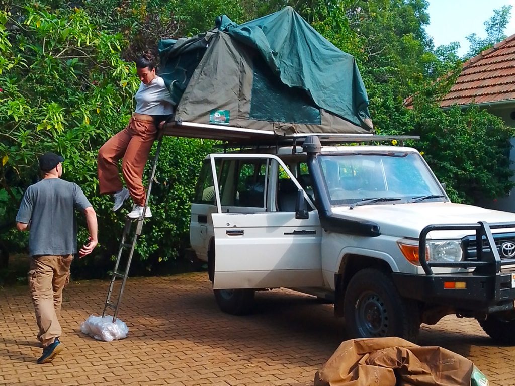 Land-Cruiser-LX-Hardtop-with-Rooftop-Tent-for-hire-in-East-Africa