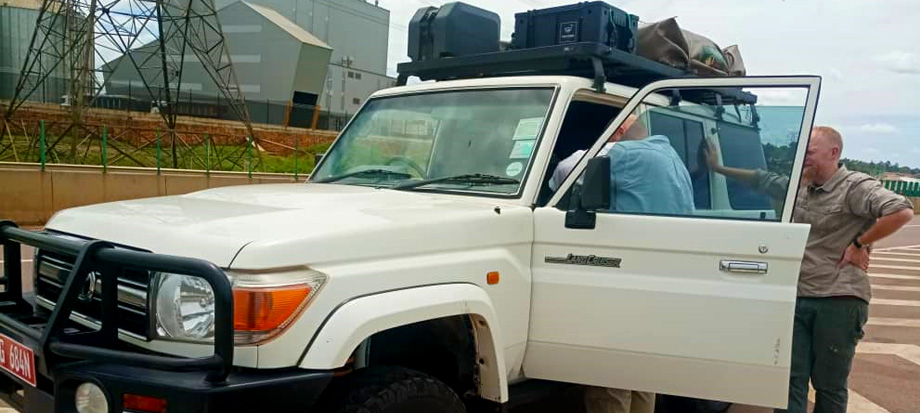 hardtop-overland-camping-vehicle-east-africa