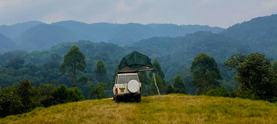 land-cruiser-lx-hardtop-off-road-camping-safari
